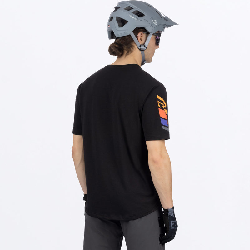 MHeliumTechSS_Jersey_BlackAnodized_SKU_232062-_1023_Extra